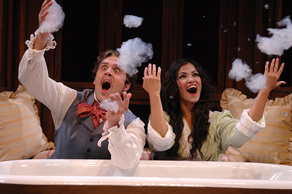 Iowa Public Radio broadcasts Don Pasquale thumbnail